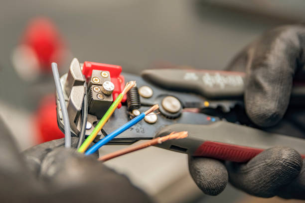Best Commercial Electrician Services  in Dunmore, PA